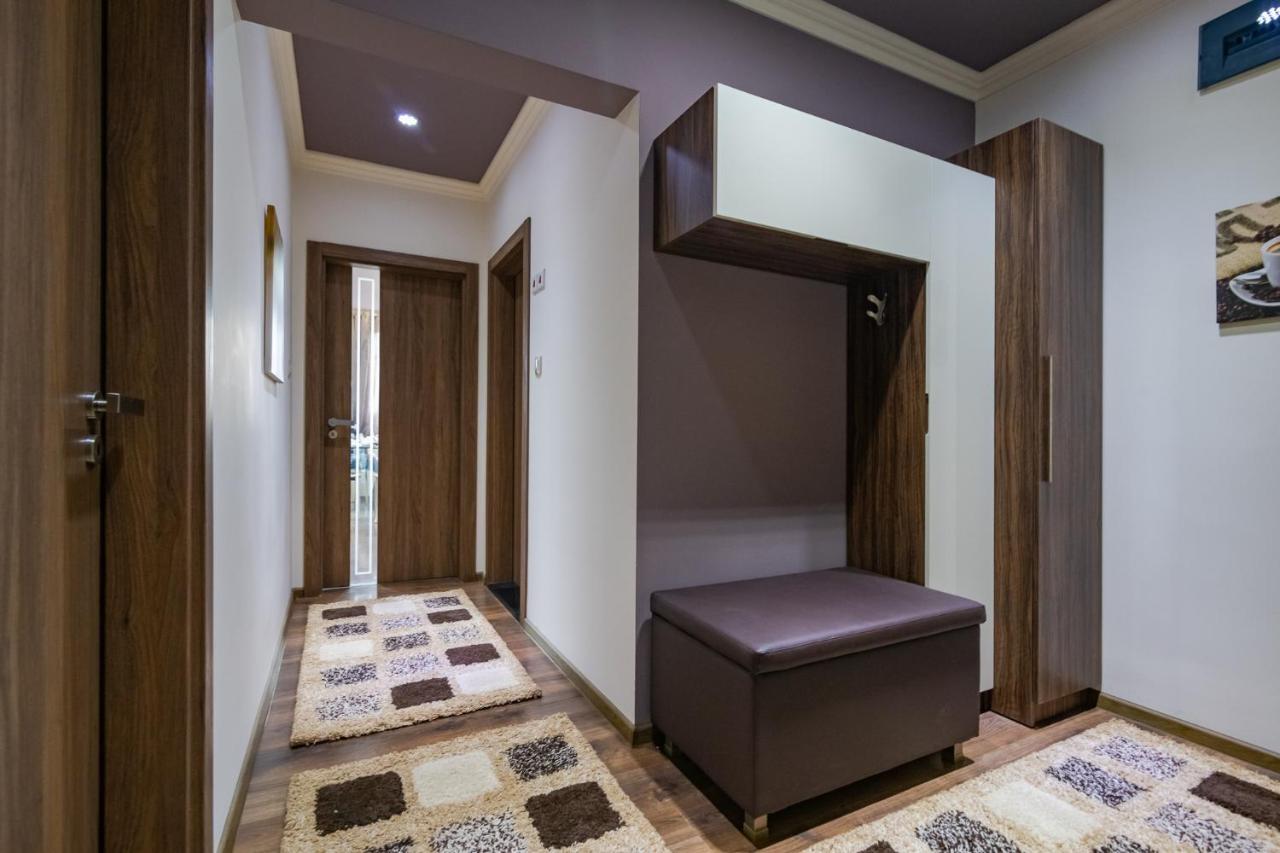 Cosy Luxury Flat In The Centrum- 90Sqm - 3 Rooms. Varna Exterior photo